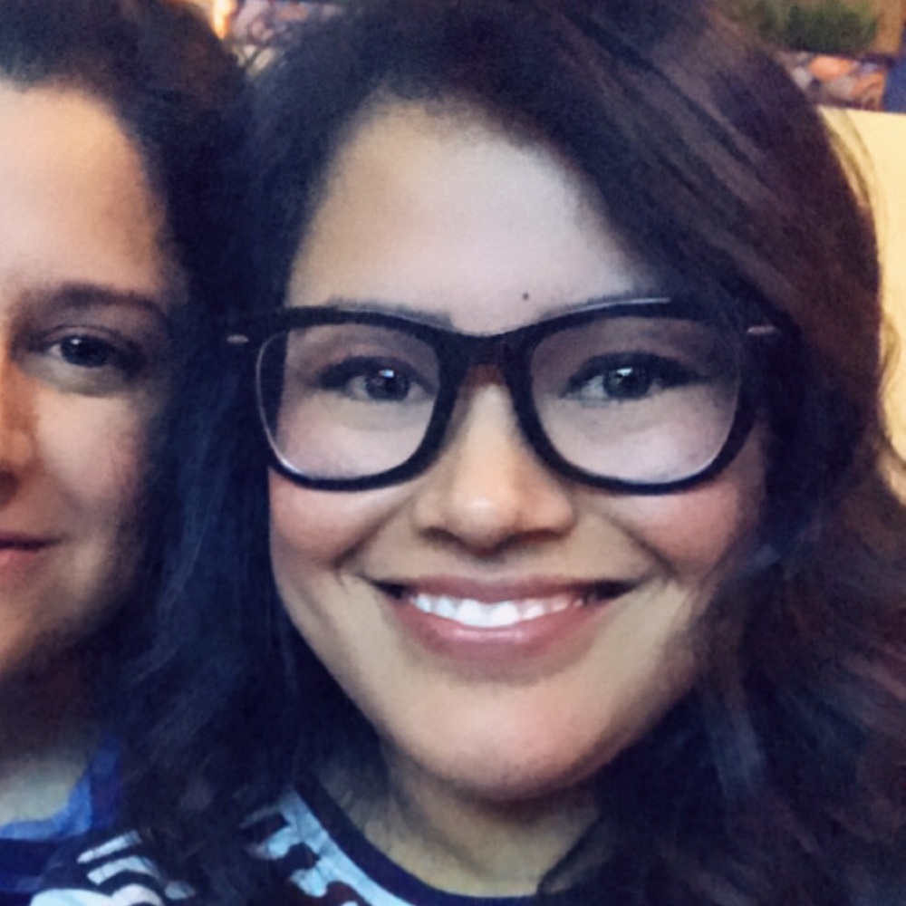 Meet your Posher, Adriana